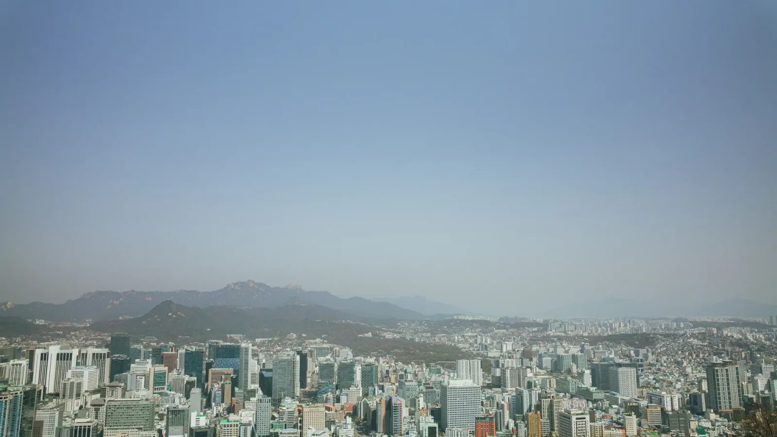 서울 아파트와 도심 전경(참고 이미지)