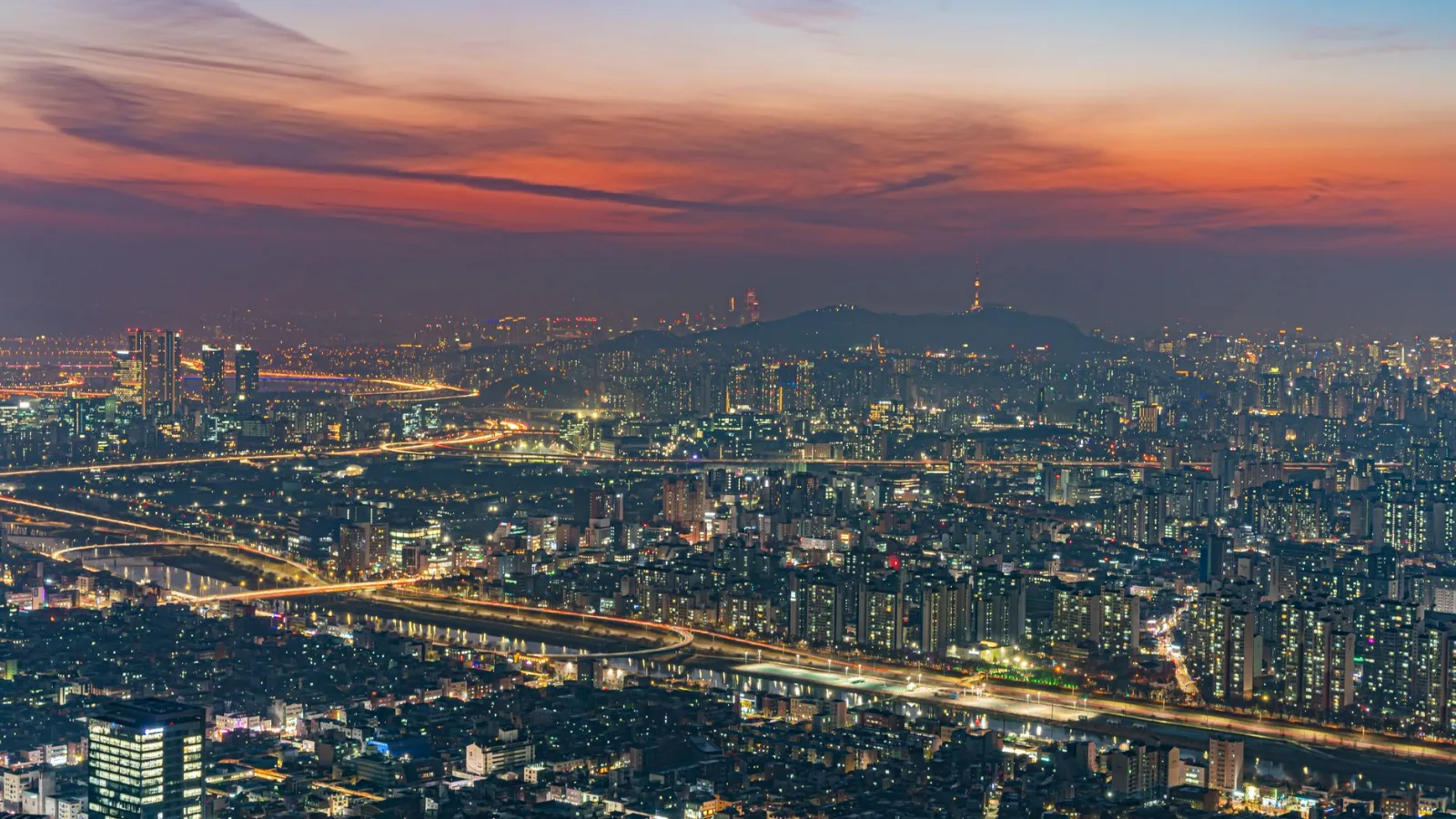 수도권 아파트 단지와 도시 전경(참고 이미지)