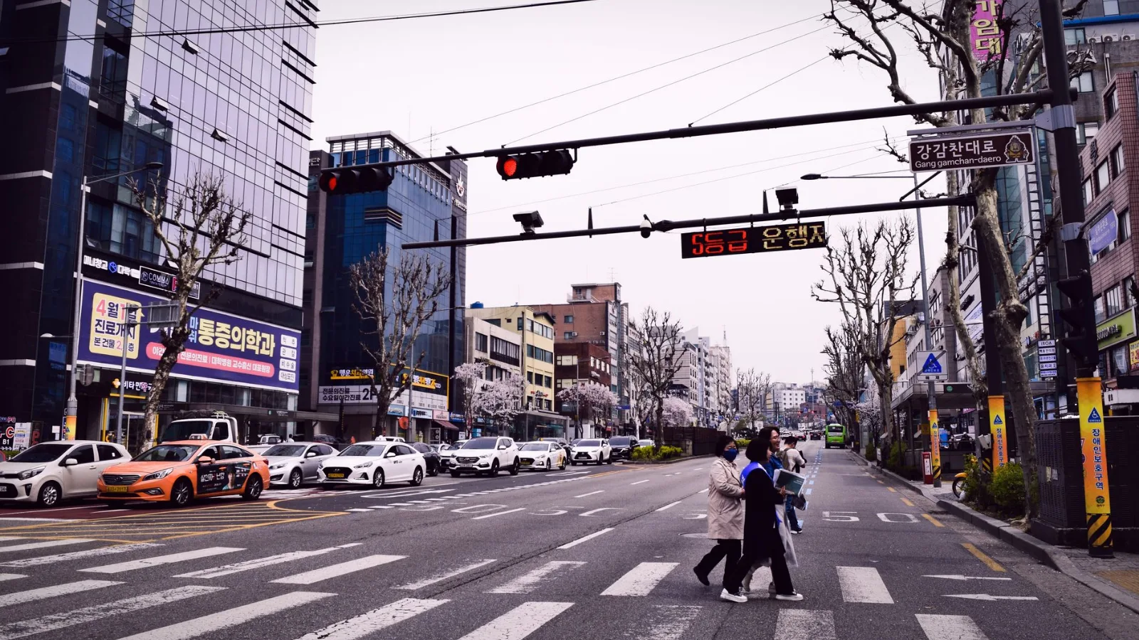 수도권 아파트 단지와 도시 전경(참고 이미지)