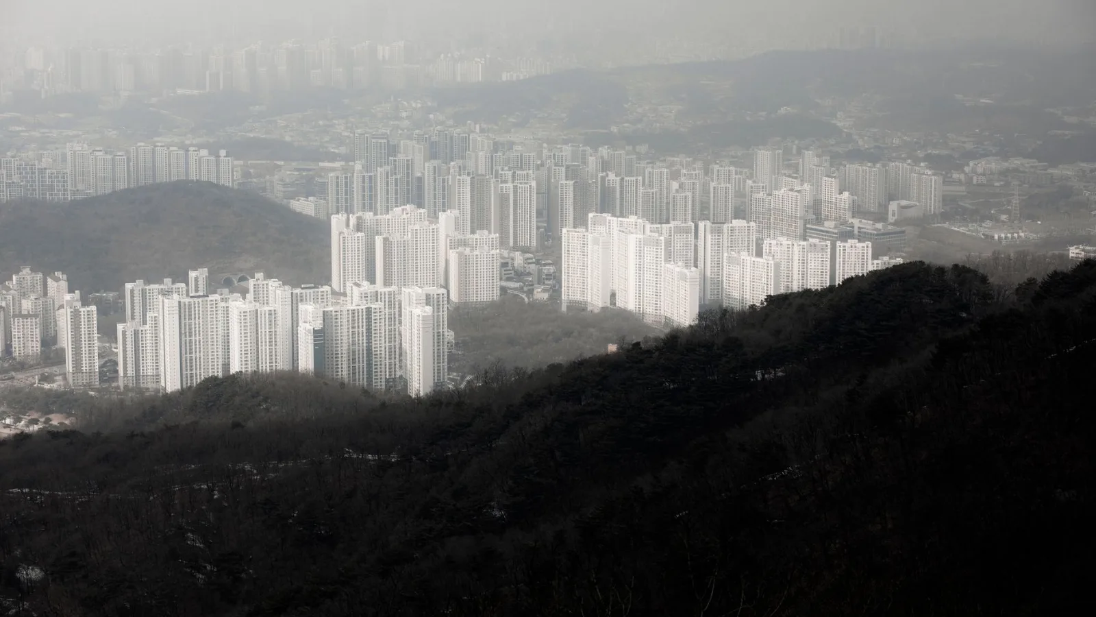 수도권 아파트 단지와 도시 전경(참고 이미지)
