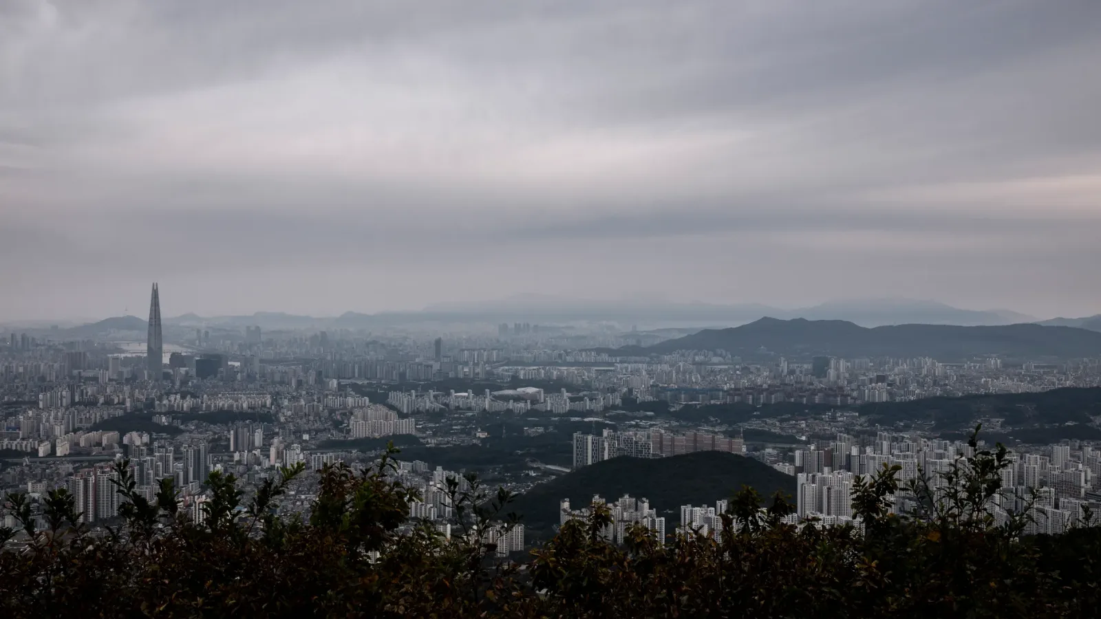 서울 아파트와 도심 전경(참고 이미지)